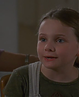 Filename=vlcsnap-124460.png
Filesize=152KiB
Dimensions=480x352
Date added=Apr 13, 2007 vlcsnap-124460.png