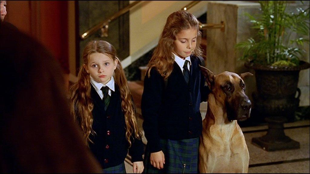 AbigailBreslin-Chestnut-350.jpg AbigailBreslin-Chestnut-350.jpg