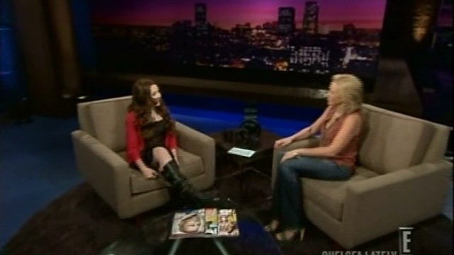AbigailChelseaLately00027.png