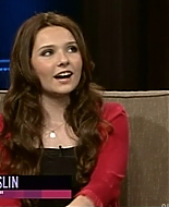AbigailChelseaLately00152.png