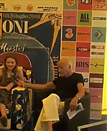 Filename=GioffiniFestival-PressC-00148.png
Filesize=238KiB
Dimensions=480x270
Date added=Jan 08, 2010 GioffiniFestival-PressC-00148.png