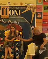 Filename=GioffiniFestival-PressC-00154.png
Filesize=261KiB
Dimensions=480x270
Date added=Jan 08, 2010 GioffiniFestival-PressC-00154.png