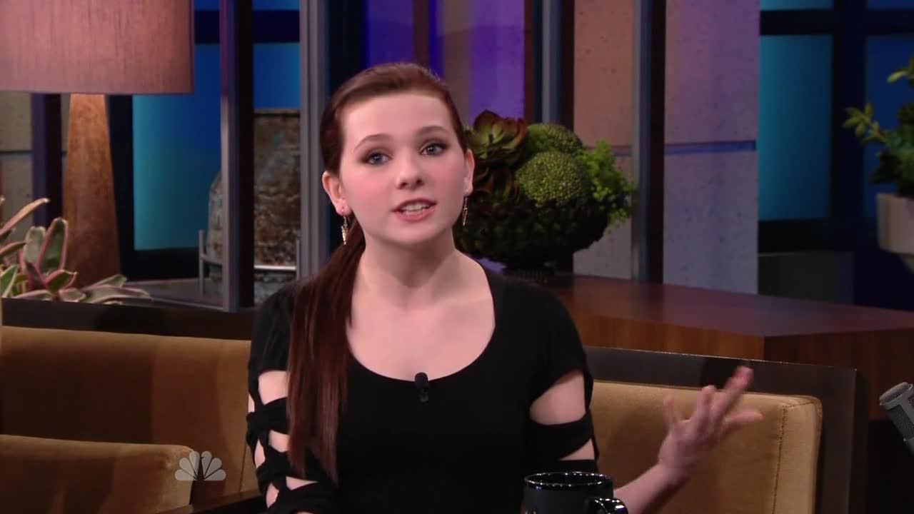 AbigailBreslinJayLeno233114.jpg