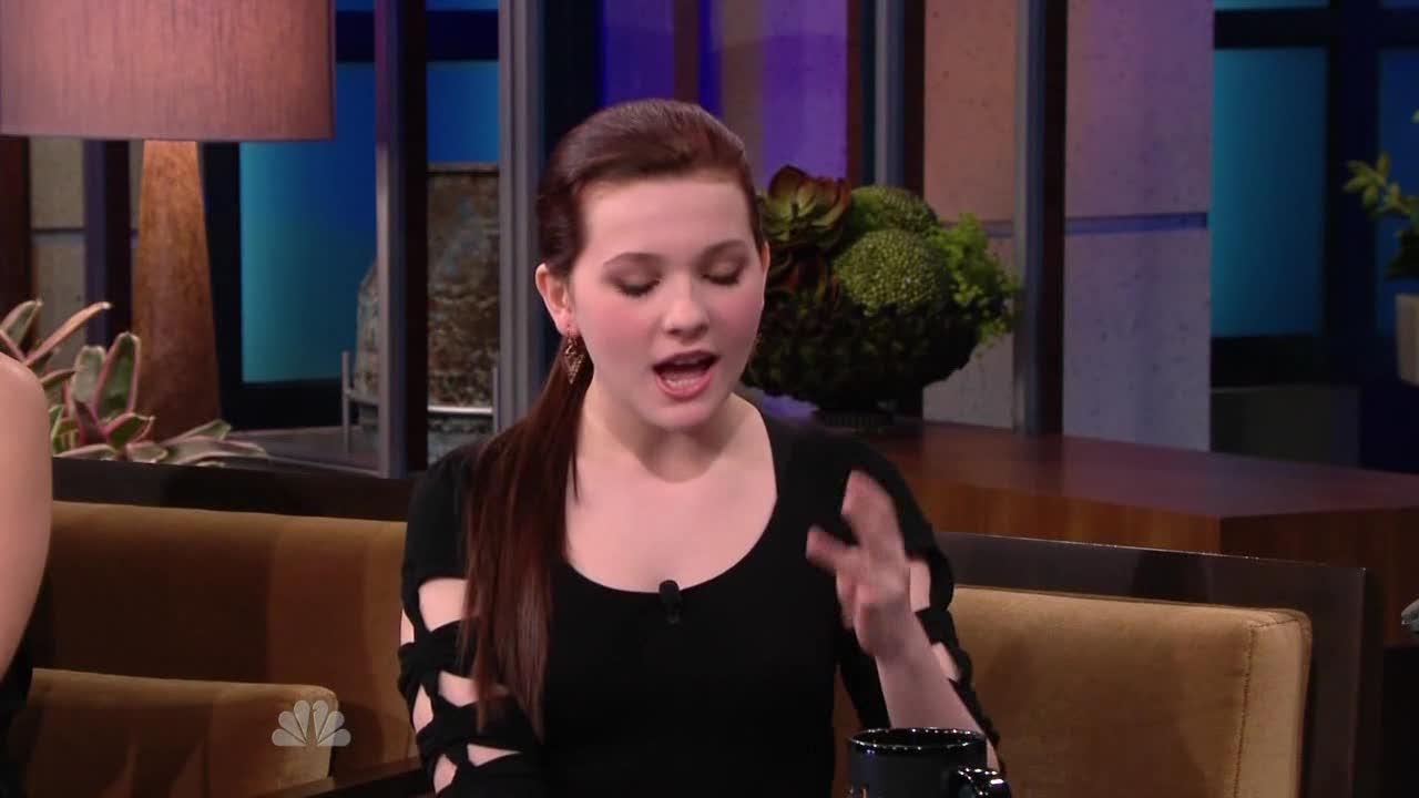 AbigailBreslinJayLeno234005.jpg