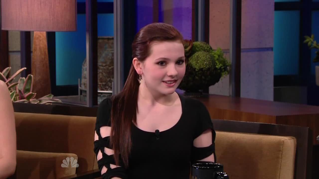 AbigailBreslinJayLeno234301.jpg