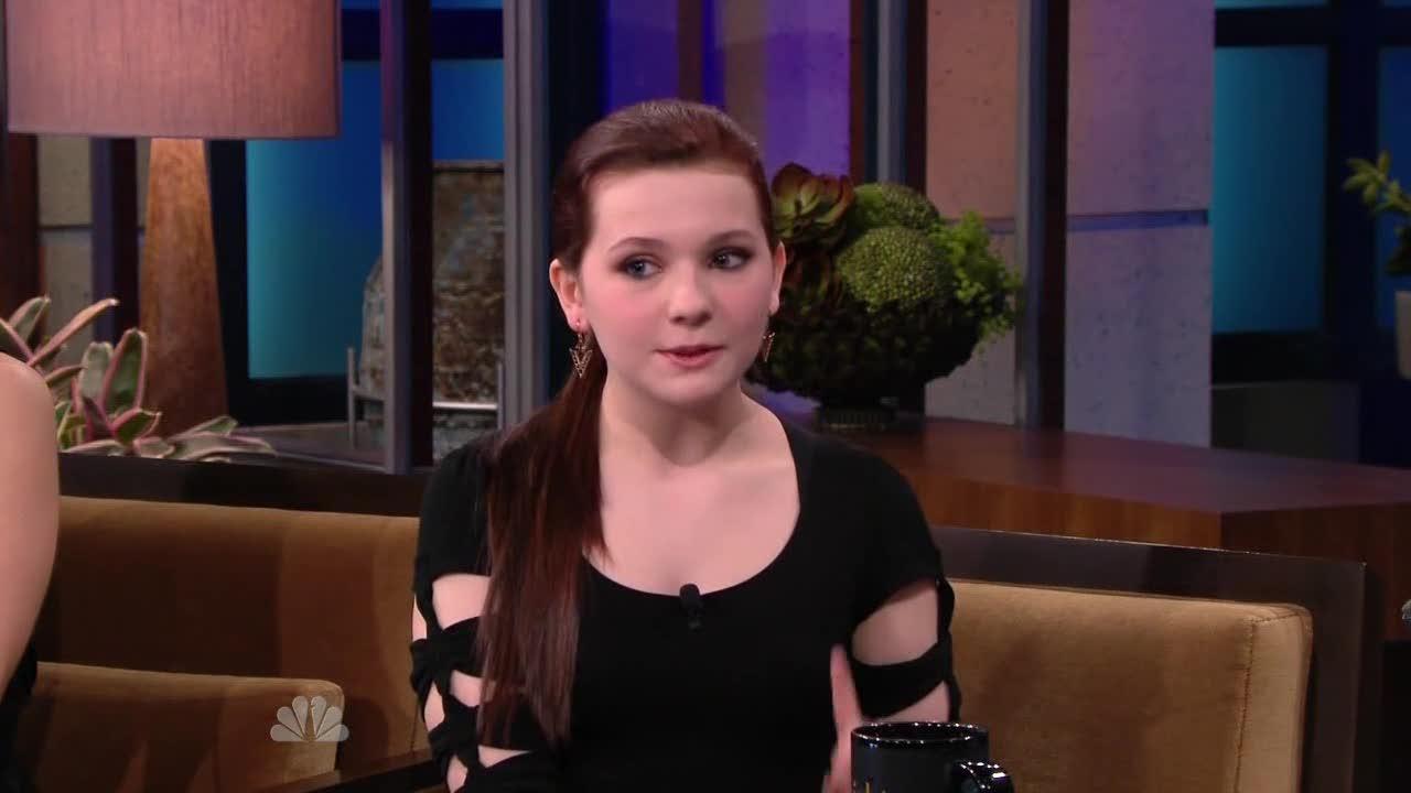 AbigailBreslinJayLeno234658.jpg