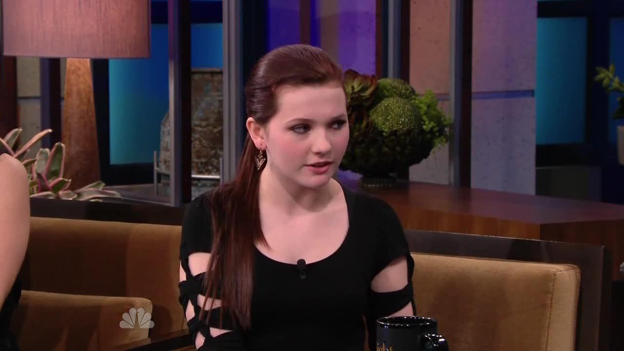 AbigailBreslinJayLeno235053.jpg