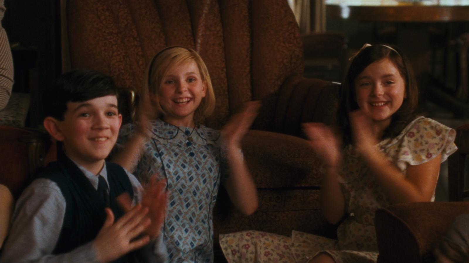 KIT_KITTREDGE24.jpg KIT_KITTREDGE24.jpg