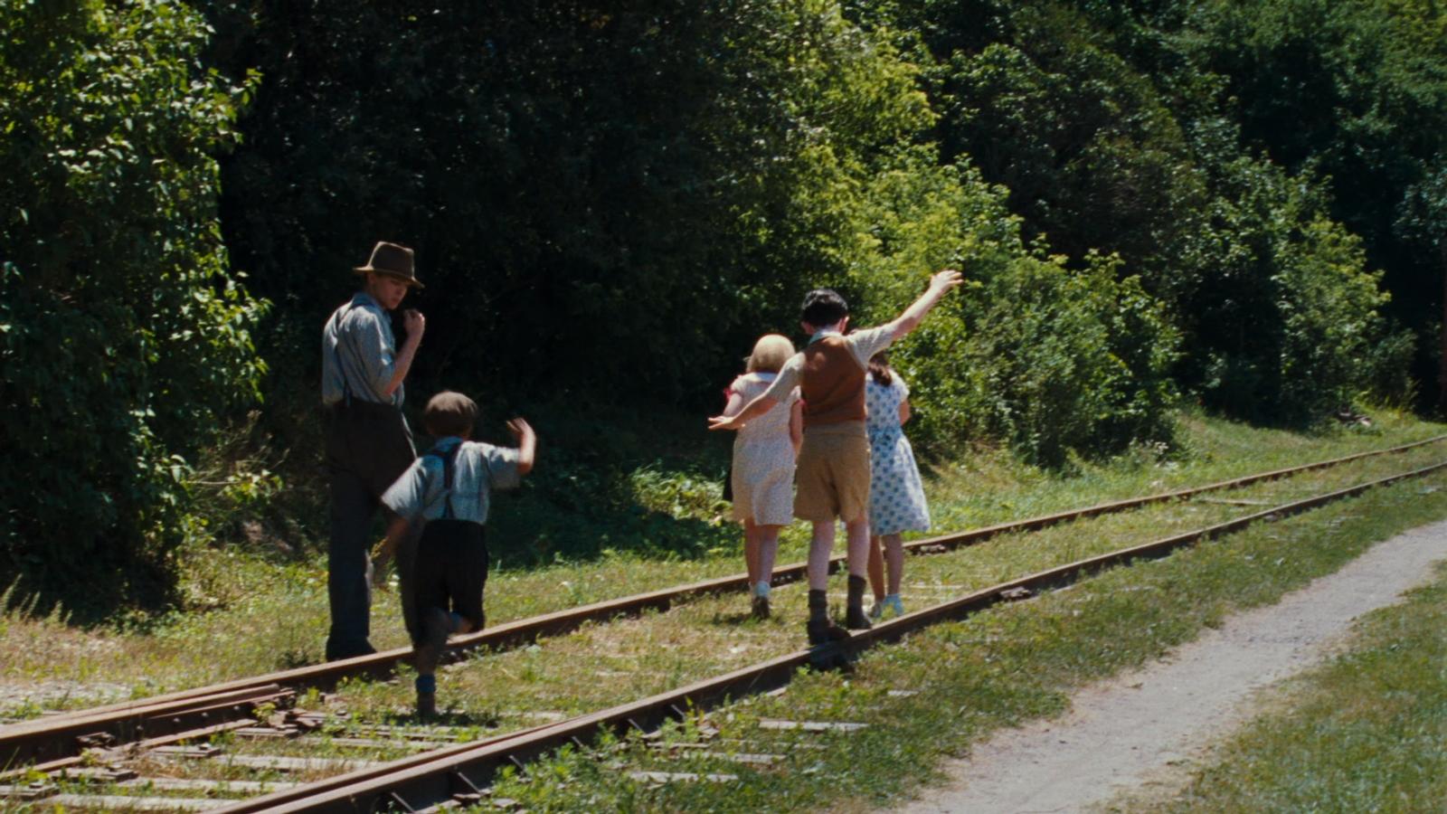 KIT_KITTREDGE39.jpg KIT_KITTREDGE39.jpg