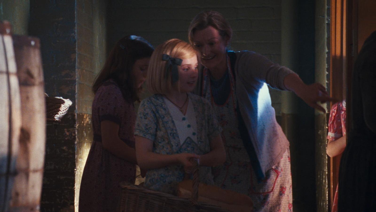 KIT_KITTREDGE121.jpg KIT_KITTREDGE121.jpg