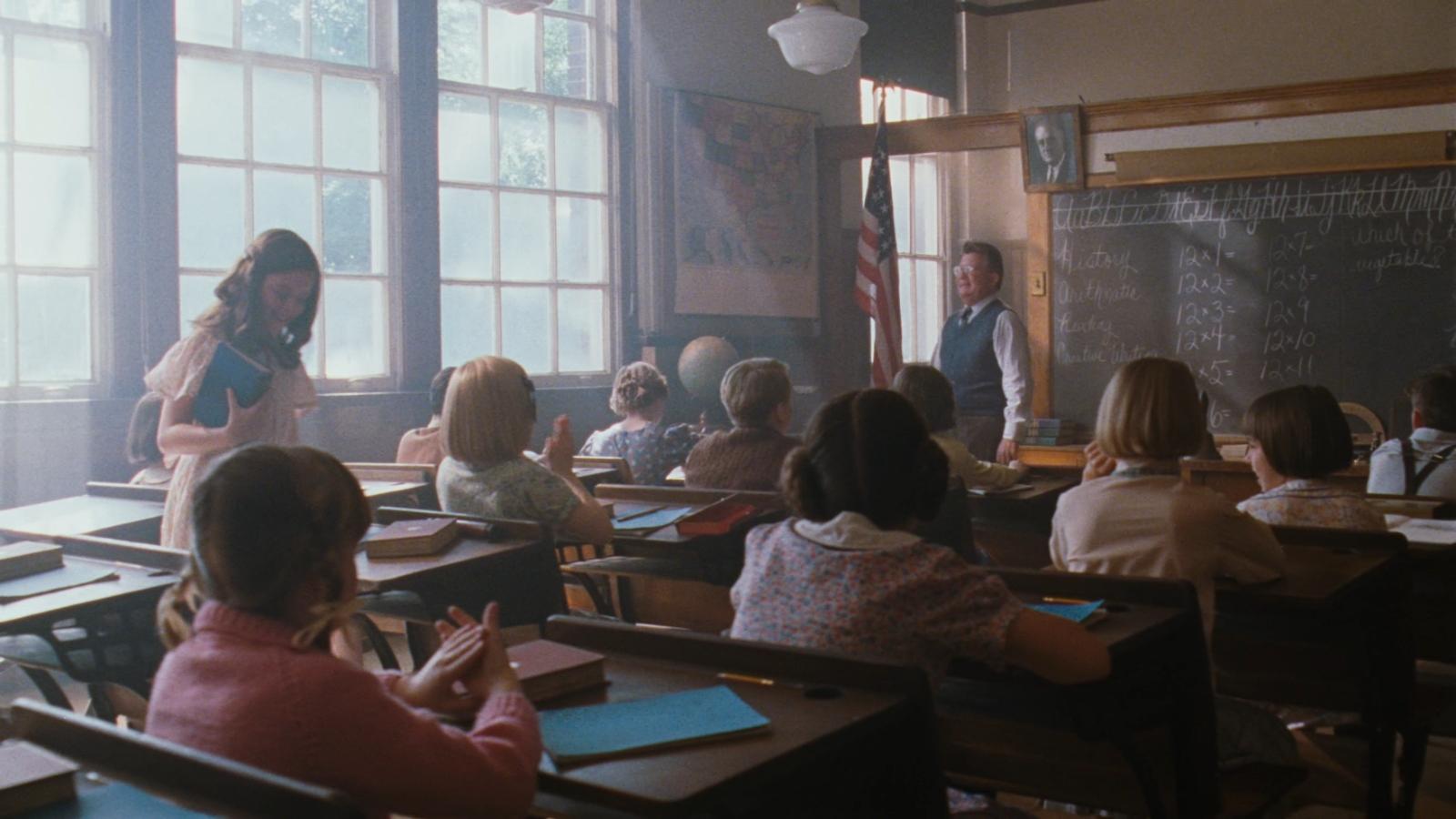 KIT_KITTREDGE433.jpg KIT_KITTREDGE433.jpg