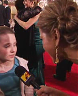 MTV-GoldenGlobesInterview-00016.png