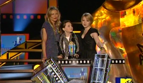 MSKCast-MTVAwardsPresenting00036.png MSKCast-MTVAwardsPresenting00036.png