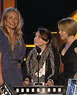 MSKCast-MTVAwardsPresenting00021.png
