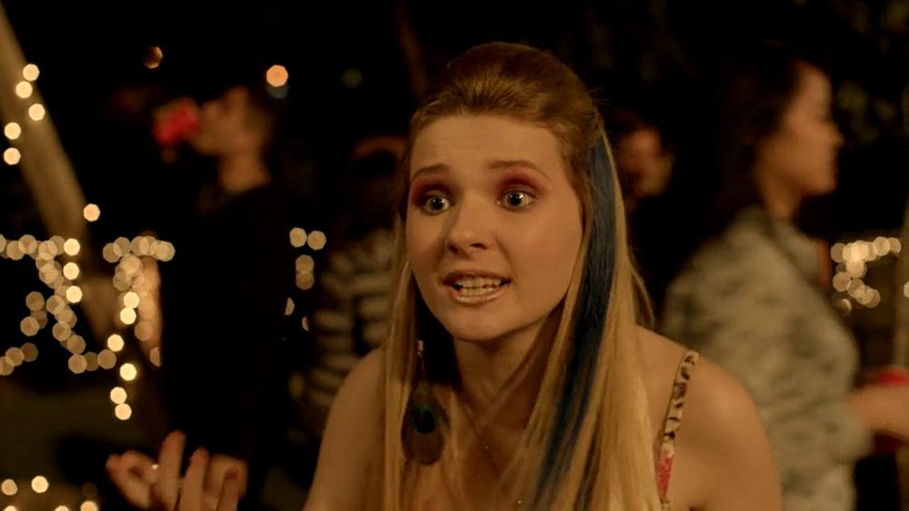 abigailbreslin-perfectsisters-01029.jpg