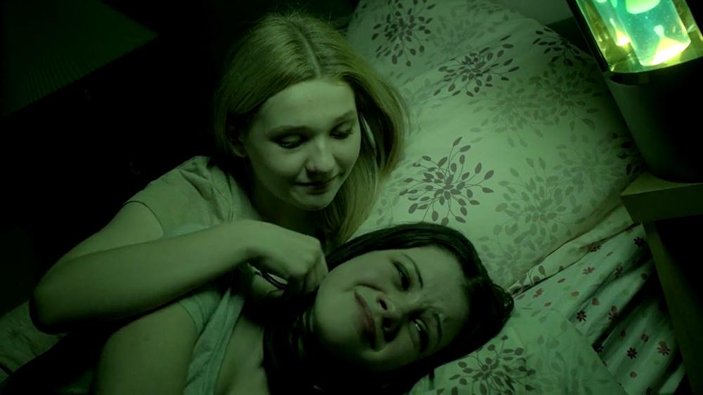 abigailbreslin-perfectsisters-01731.jpg