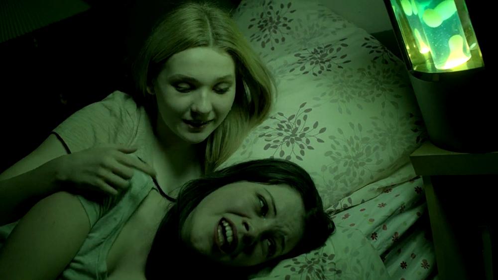 abigailbreslin-perfectsisters-01750.jpg