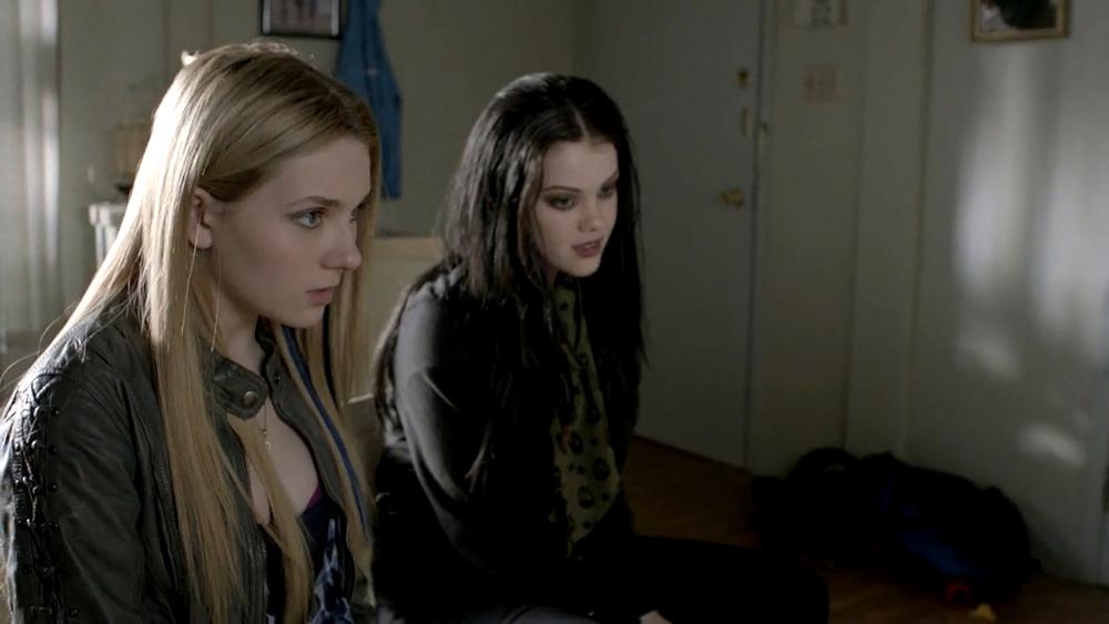 abigailbreslin-perfectsisters-02646.jpg