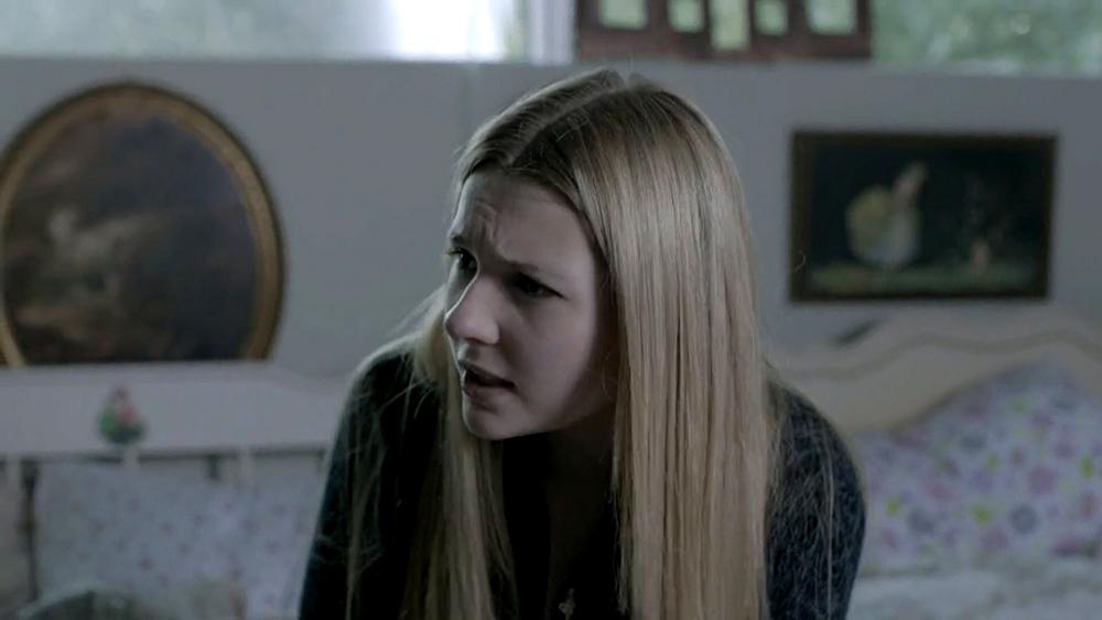 abigailbreslin-perfectsisters-02745.jpg