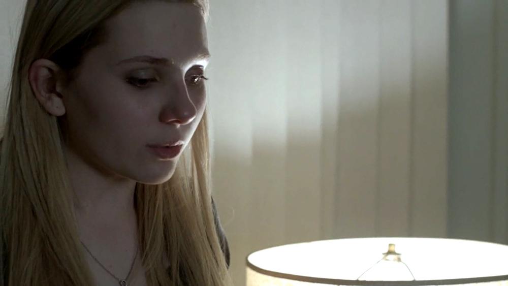 abigailbreslin-perfectsisters-03034.jpg