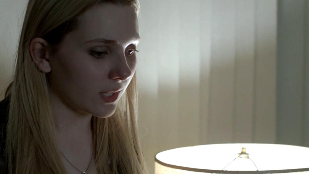 abigailbreslin-perfectsisters-03035.jpg