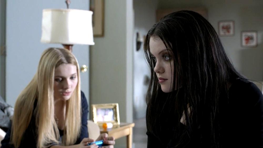 abigailbreslin-perfectsisters-03468.jpg