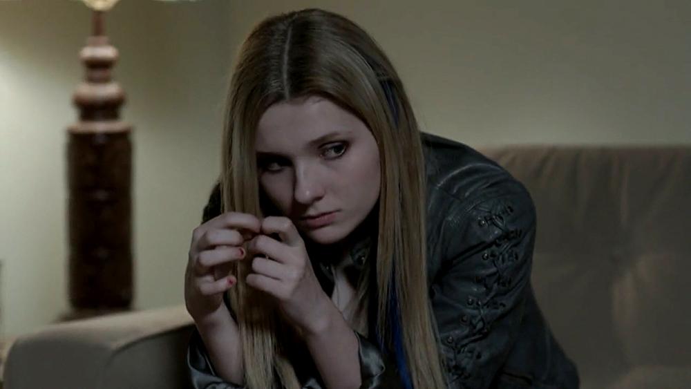abigailbreslin-perfectsisters-03816.jpg
