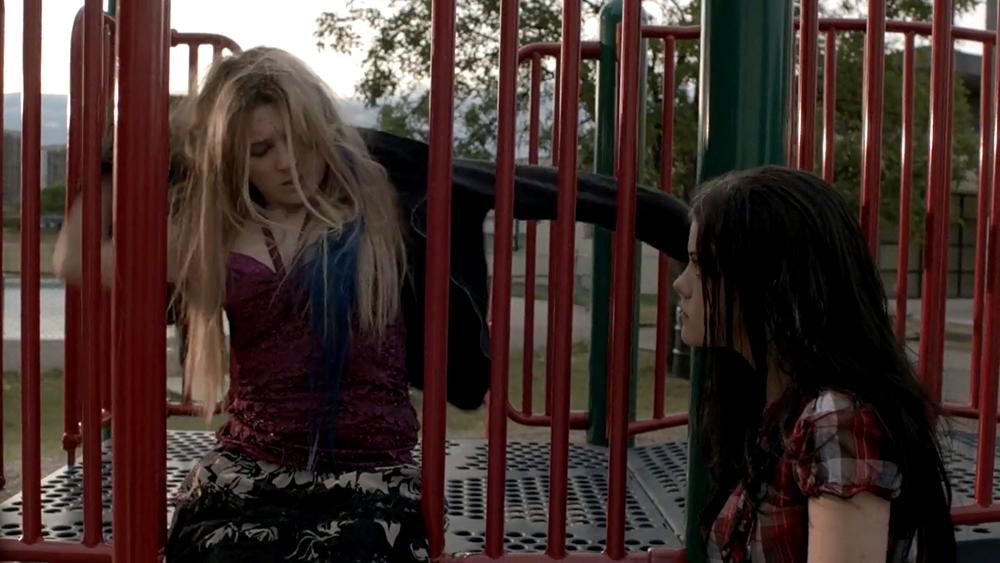 abigailbreslin-perfectsisters-04374.jpg