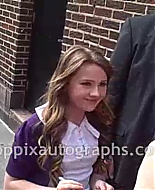 Filename=2008AutographsOutsideLetterman-00021.png
Filesize=321KiB
Dimensions=480x360
Date added=Jan 08, 2010 2008AutographsOutsideLetterman-00021.png