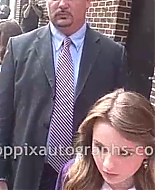 Filename=2008AutographsOutsideLetterman-00027.png
Filesize=345KiB
Dimensions=480x360
Date added=Jan 08, 2010 2008AutographsOutsideLetterman-00027.png