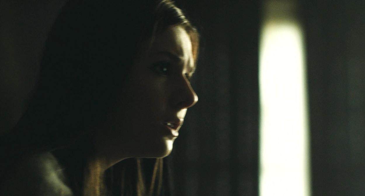 abigailbreslin-thehunter02033.jpg abigailbreslin-thehunter02033.jpg