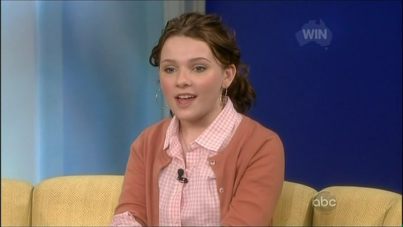 Abbie-TheView3rd-00231.png