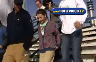 FilmingMSK-21May2009-00064.png FilmingMSK-21May2009-00064.png