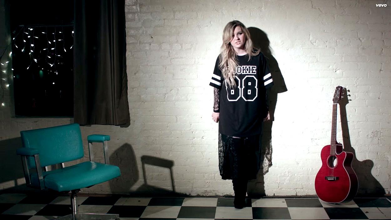 abigailbreslin-yousuck-00351.jpg abigailbreslin-yousuck-00351.jpg