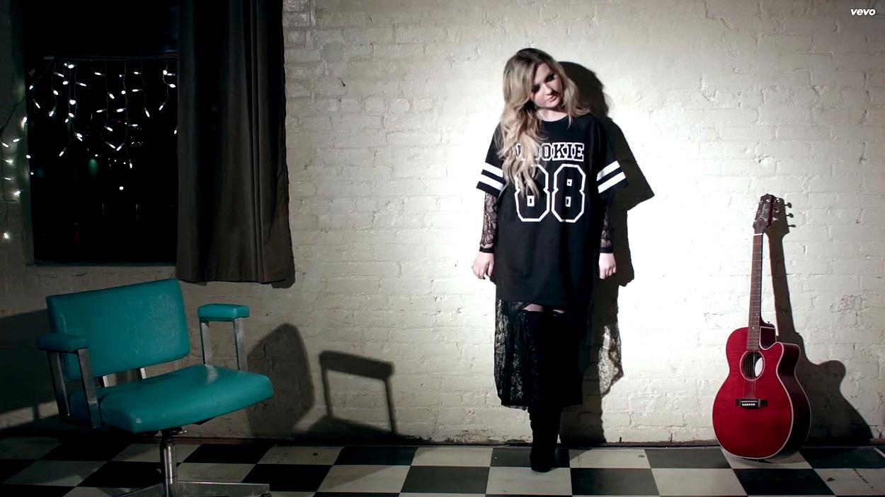 abigailbreslin-yousuck-00352.jpg abigailbreslin-yousuck-00352.jpg