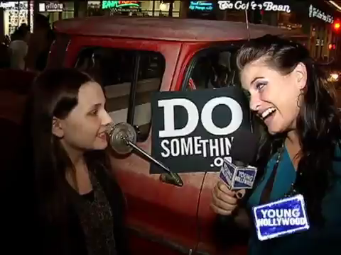 YoungHollywood-DoSomething-00008.png