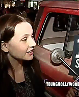 YoungHollywood-DoSomething-00013.png