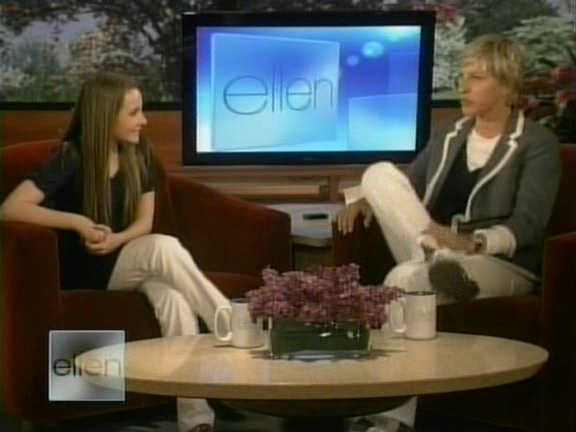 ellen_08000089.png