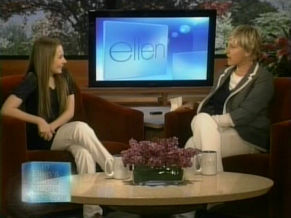 ellen_08000166.png