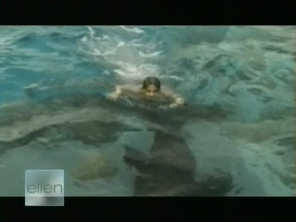 ellen_08000186.png