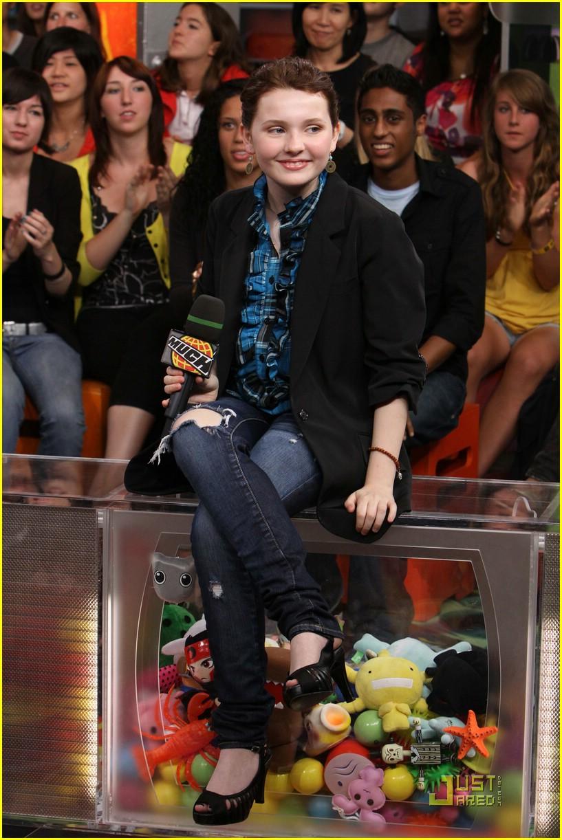 abigail-breslin-much-on-demand-04.jpg abigail-breslin-much-on-demand-04.jpg