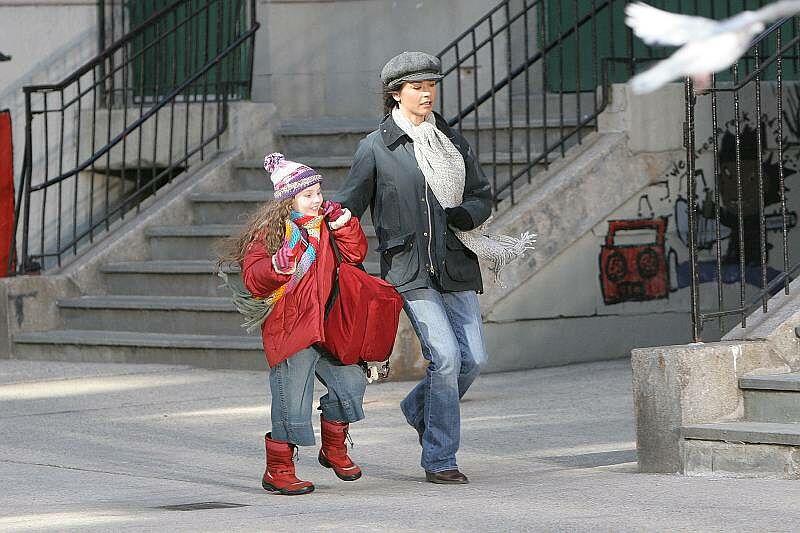 CAYJO5I7.jpg CAYJO5I7.jpg