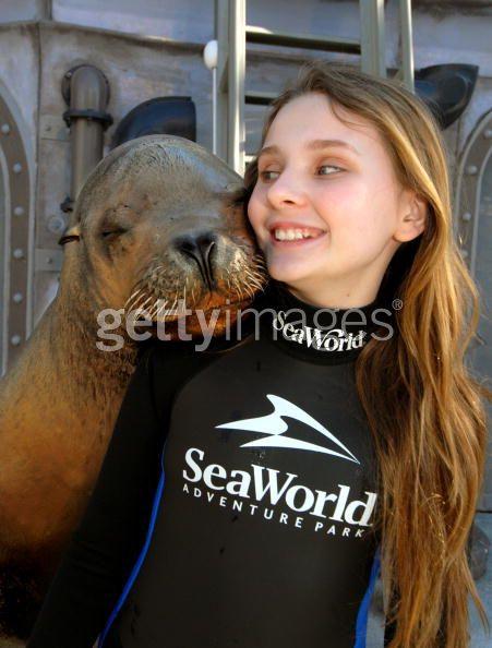 abbieseaworld003.jpg abbieseaworld003.jpg