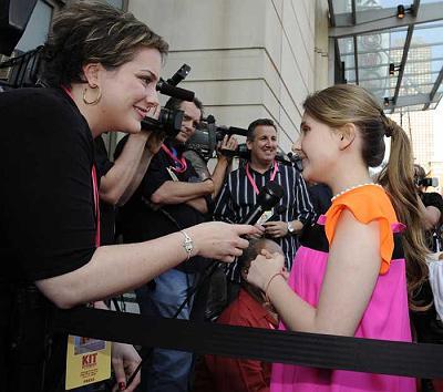 g061808kit10_cst_feed_20080618_01_37_23_2359#h=354_w=400.jpg g061808kit10_cst_feed_20080618_01_37_23_2359#h=354_w=400.jpg