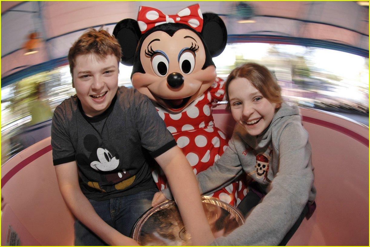 "Mad Tea Party” ride
on Monday, March 5th 2007 at Disney’s Magic Kingdom theme park in Lake Buena Vista, Florida.
