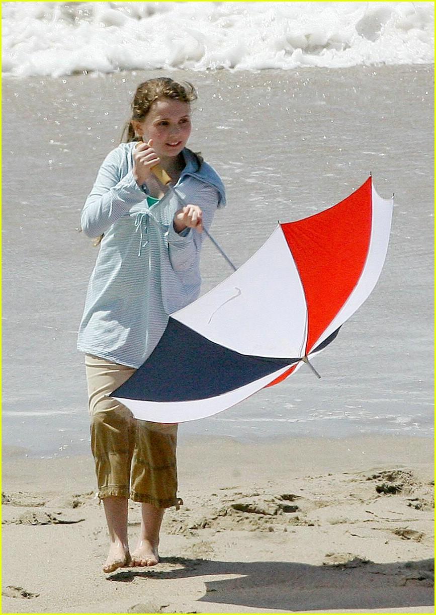 abigail-breslin-cameron-diaz-04.jpg abigail-breslin-cameron-diaz-04.jpg