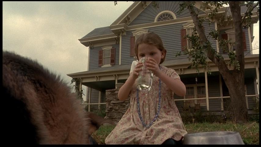 AbigailBreslin_Sigs032.jpg