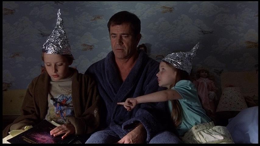 AbigailBreslin_Sigs446.jpg AbigailBreslin_Sigs446.jpg