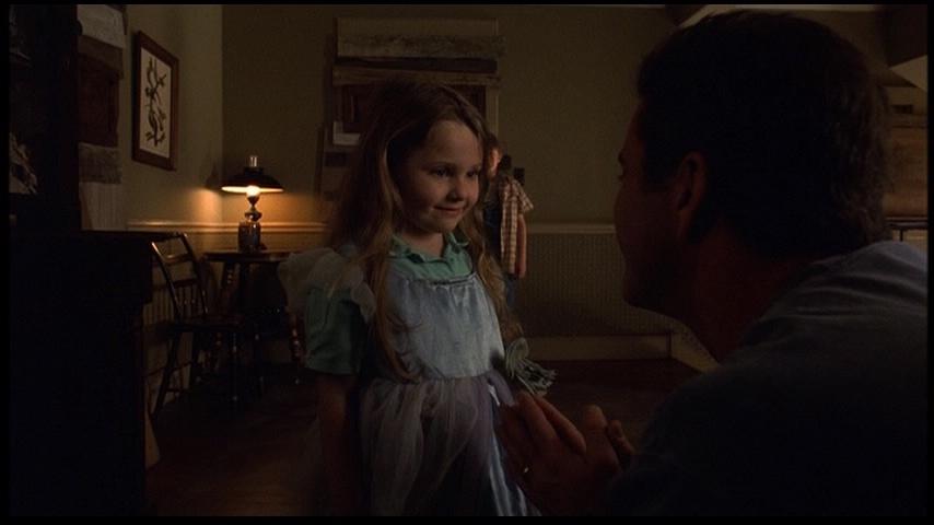 AbigailBreslin_Sigs664.jpg