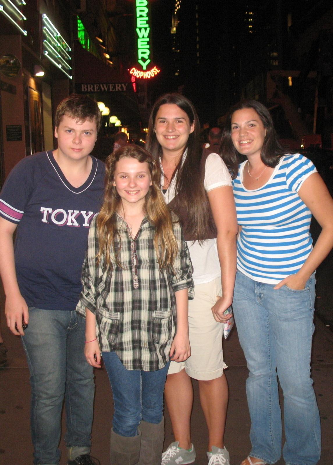 candid2009002.jpg candid2009002.jpg